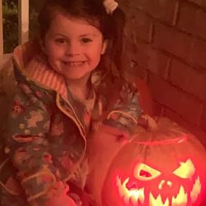 Meet your Posher, Roxann